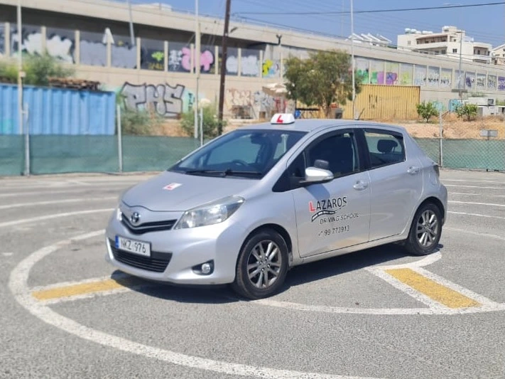 Toyota Vitz Manual